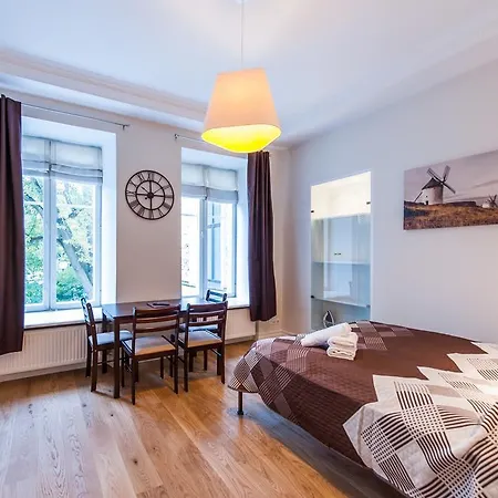 Apartment Delta Old Town Studio