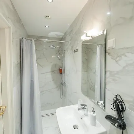 Delta Old Town Studio Apartment