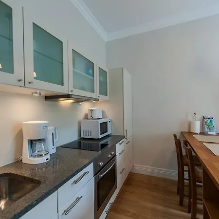 Delta Old Town Studio Apartment *
