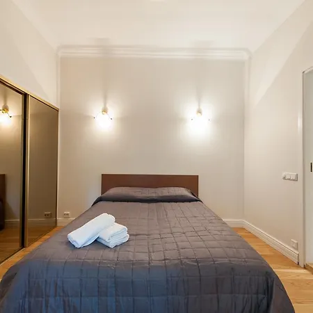 Delta Old Town Studio Apartment